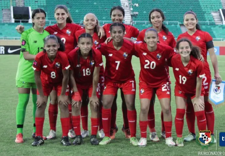 Equipo de femenino de Panamá Sub-17. Foto:EFE