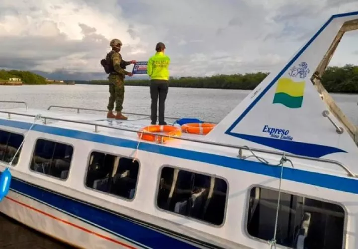 Esta red de narcotraficantes al servicio de las disidencias de las FARC empleaba semisumergibles. Foto:Policía de Colombia