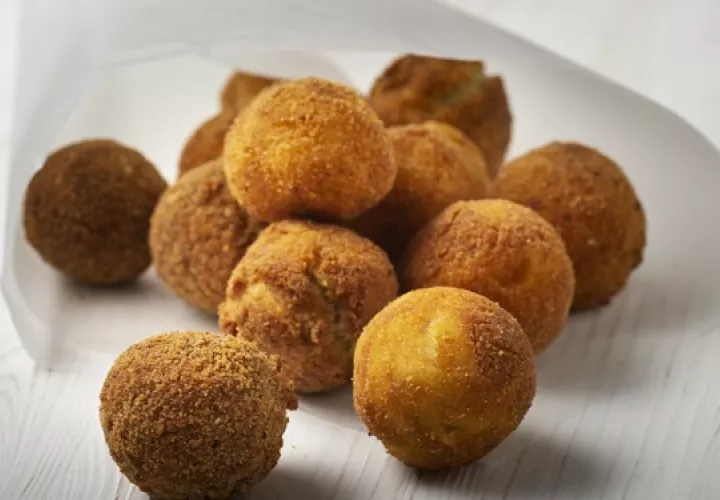  Torrejitas de bacalao. Foto: Ilustrativa / Freepik