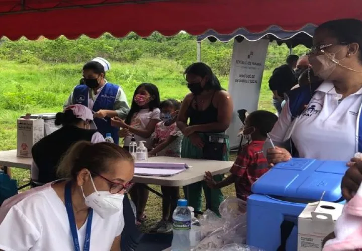 Panamá continúa la jornada de vacunación contra la covid-19. Foto: Grupo Epasa