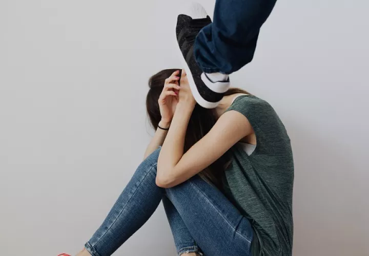 La joven tenía 17 años al momento de la agresión. Foto: Ilustrativa Pexels
