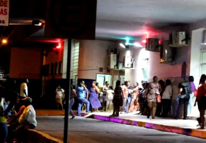 No es la primera vez que ocurren caídas de pisos altos en estas multifamiliares. Foto / Diómedes Sánchez.