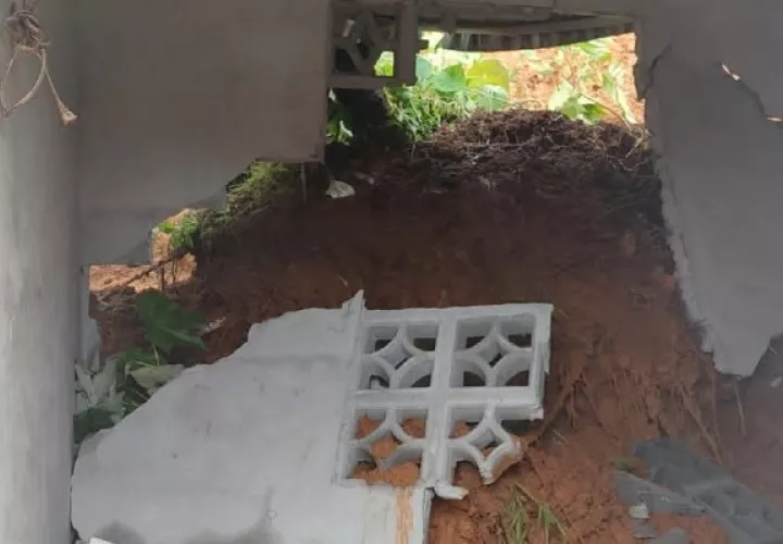 Daños en una vivienda en Quebrada Bonita, corregimiento de Buena Vista. Foto: Diomedes Sánchez 