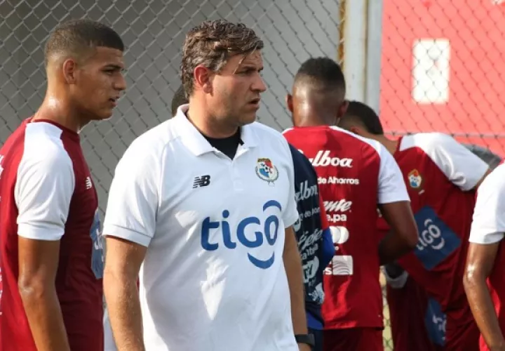 Ángel Sánchez, técnico de Panamá Sub-20. Foto: Fepafut