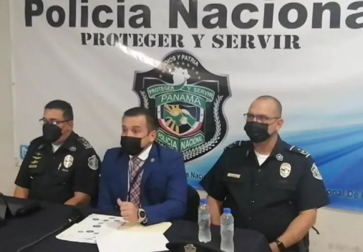 Mediante la operación Océano, se realizaron compras controladas, decomiso de armas y la aprehensión de los 11 implicados, entre los que figuran dos extranjeros, según se informó oficialmente, uno de nacionalidad israelí y un salvadoreño. Foto. Thays Domínguez