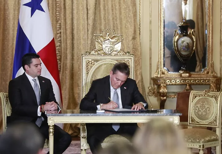 José Gabriel Carrizo es mencionado para ser candidato presidencial por el PRD para 2024. Foto:Archivo