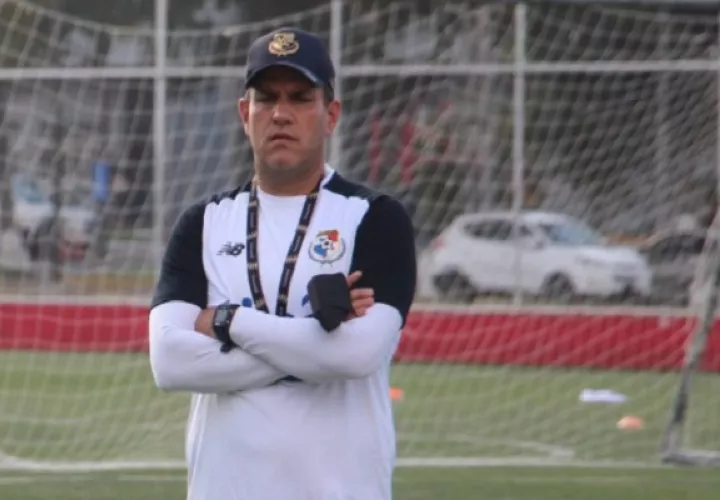 Ángel Sánchez, técnico de Panamá. Foto: Fepafut