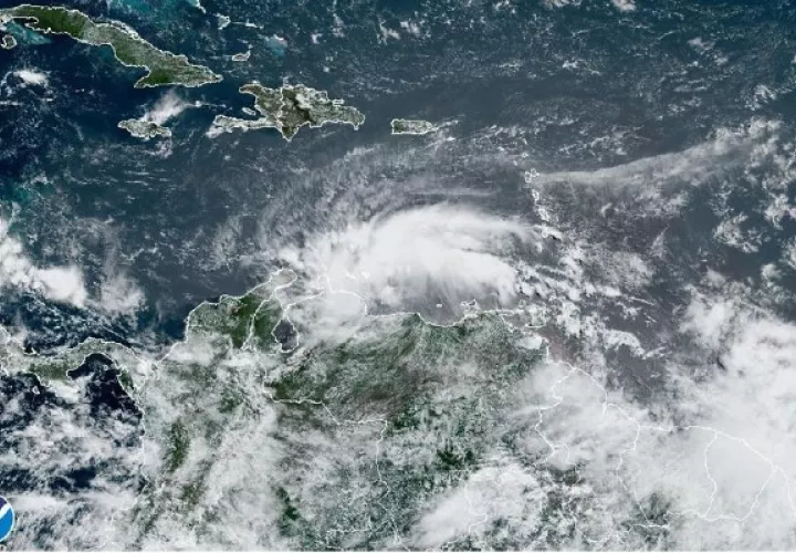 El Gobierno de Nicaragua ha emitido una vigilancia de huracán para la costa caribeña hasta la frontera con Costa Rica. Foto: EFE