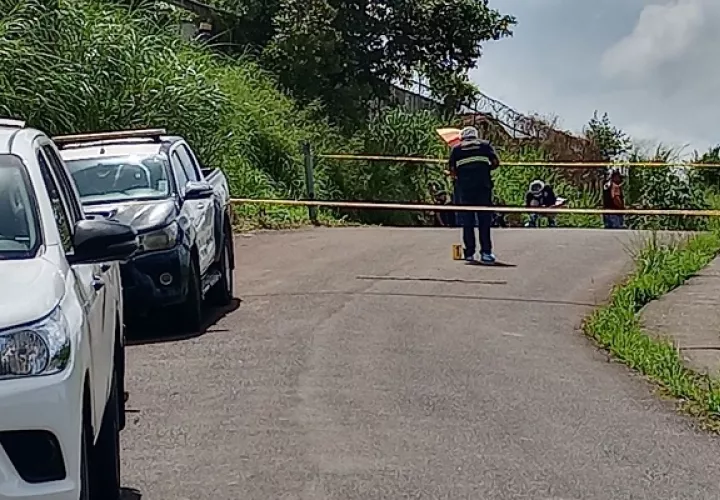 En el sitio no se encontraron documentos que permitieran identificar al occiso. Foto. Eric Montenegro