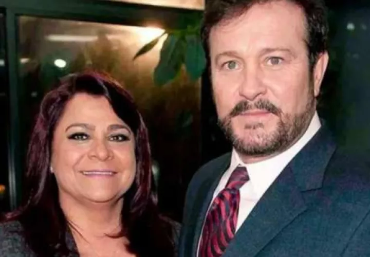 Gaby Ortiz y Arturo Peniche. Foto: Redes sociales