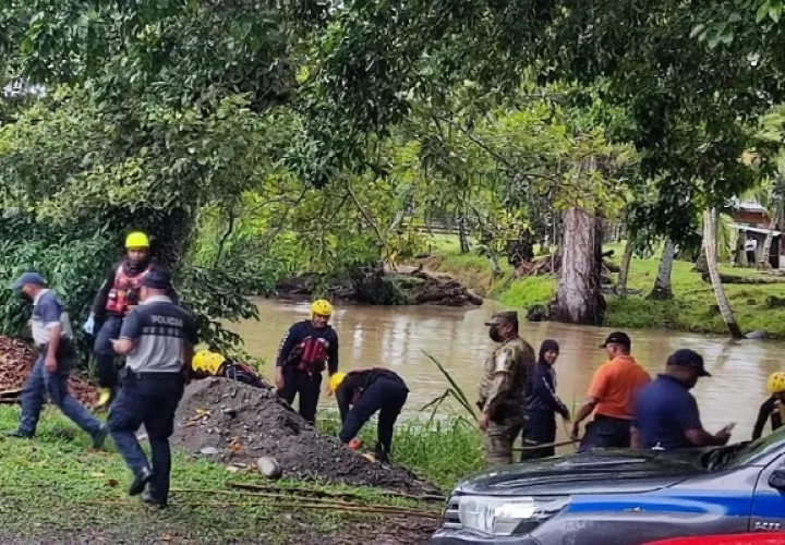 El cuerpo del joven fue encontrado a unos cuantos kilómetros de donde se encontraba departiendo con unos amigos. Foto. Sinaproc