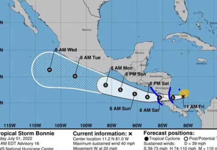Pronóstico de cinco días del paso de la tormenta tropical "Bonnie" por Centroamérica. EFE
