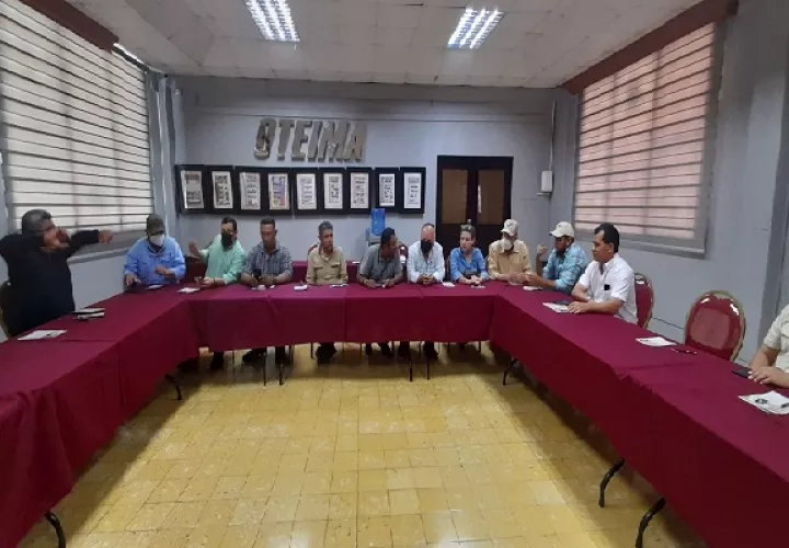 Los productores también solicitan se les incluya en la mesa del diálogo en el tema de la canasta básica. Foto. José Vásquez
