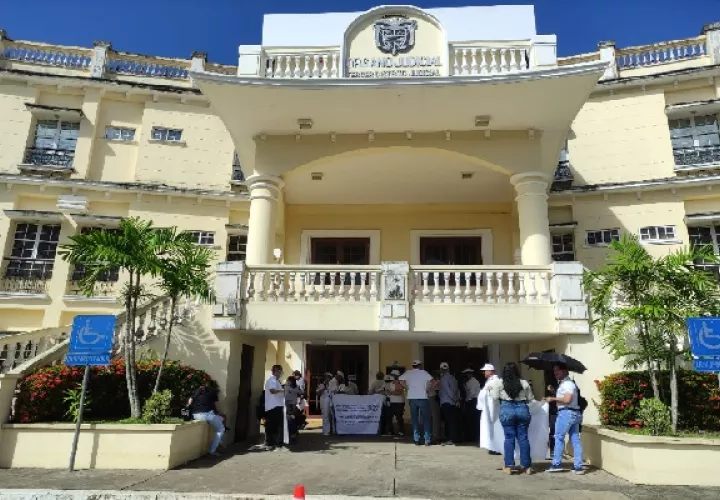 Leonel Sanjur, señaló que hubo afectación de derechos y que les corresponde a las autoridades administrativas despejar la vía. Foto. José Vásquez