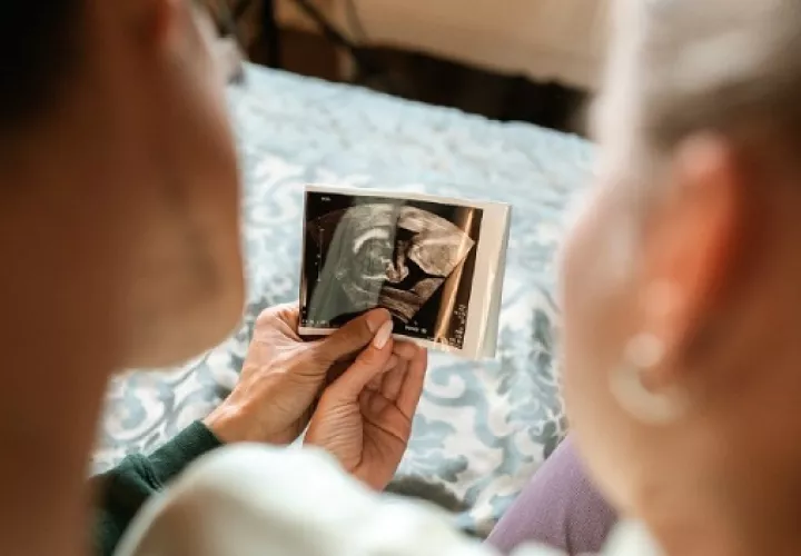 Los pacientes deben acudir a una clínica especializada en reproducción para ver qué ocurre.  Foto: Ilustrativa / Pexels
