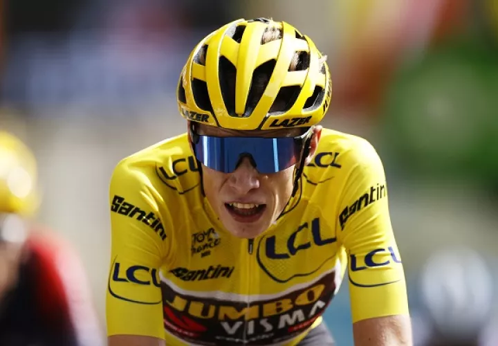 El danés Jonas Vingegaard, líder del Tour de Francia. Foto: EFE