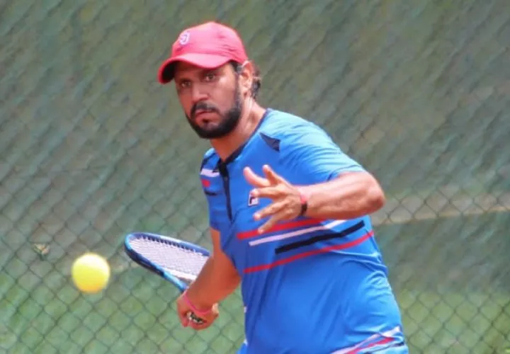 Luis Carlos Gómez, tenista panameño. Foto: Aurelio Martínez