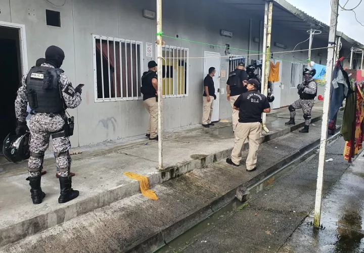 La diligencia fue dirigida a buscar elementos relacionados al delito Contra La Seguridad Colectiva. Foto: Diomedes Sánchez 