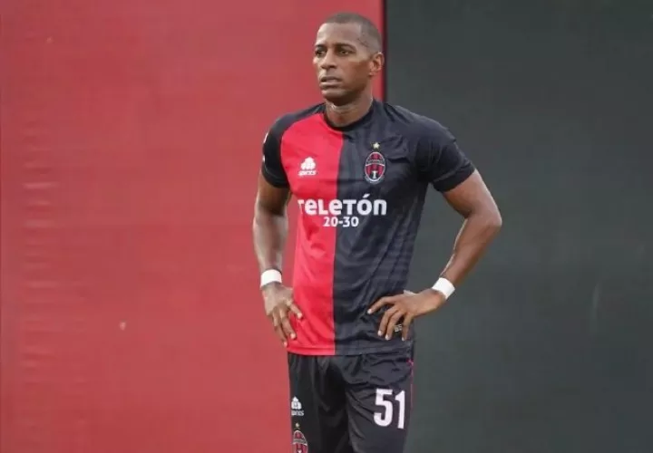 Nicolás 'Yuyu' Muñoz, jugará para Sporting San Miguelito. Foto: Twitter