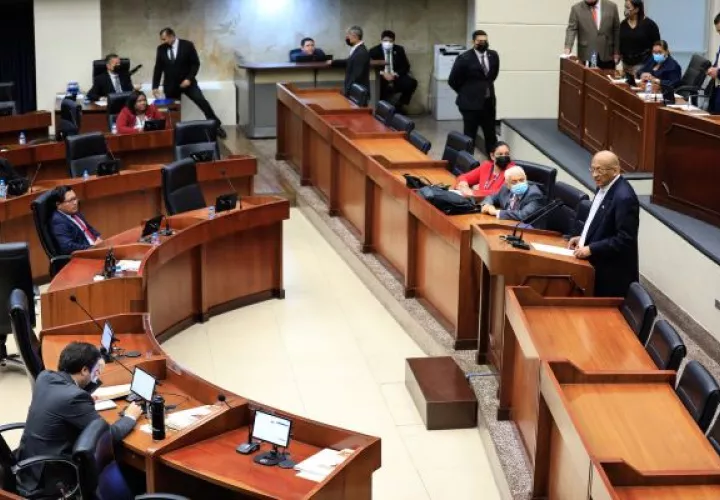 Para el próximo año el programa de inversiones de unos $9,236.1 millones se dividiría en $7,308.1 millones son inversiones físicas y más $1,928.0 millones son para inversiones financieras. Foto: Cortesía MEF