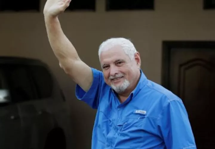Martinelli se mantiene como la figura con más favorabilidad y mejora con respecto a mayo pasado con un 64%. Foto: Archivo