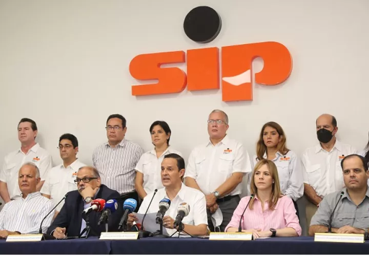 Los gremios empresariales precisan que el país no resiste un día más de incertidumbre. Foto. Sindicato de Industriales de Panamá
