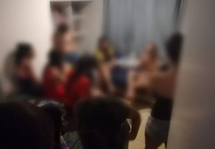 El delito de trata de personas se puede denunciar mediante las líneas telefónicas 516-28-46 al 6977-1941. Foto: Cortesía