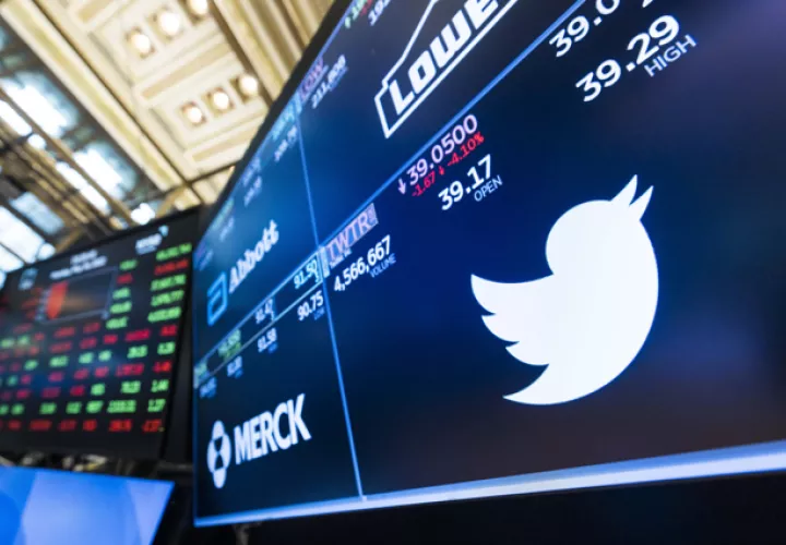 Continúa batalla legal entre Twitter y el multimillonario Elon Musk. Foto: EFE