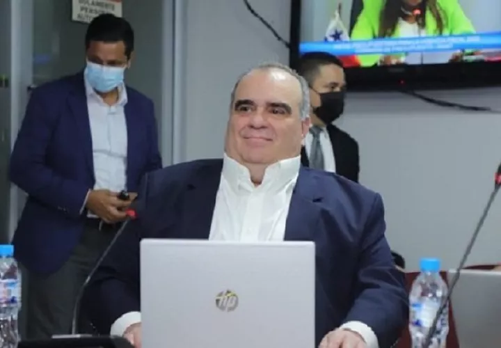 Las irregularidades cometidas en el quinquenio anterior se conocieron durante la vista presupuestaria de la Anati, sustentada por su administrador José G. Montenegro. Foto: Cortesía Asamblea Nacional