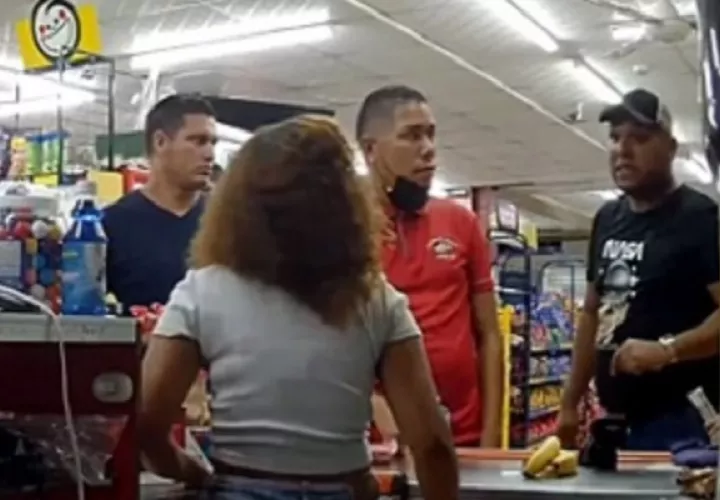 La agresión a esta chica se hizo viral en las redes sociales. Foto: Cortesía
