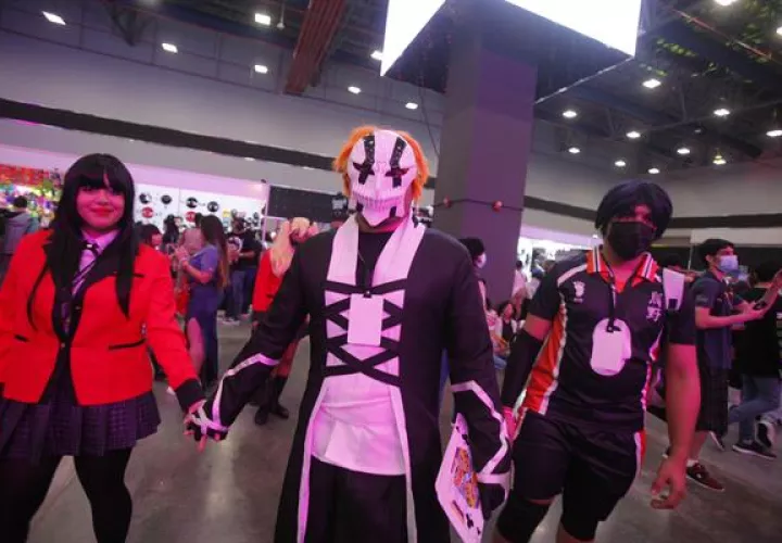 Participantes en al Comic Con, en Ciudad de Panamá. EFE