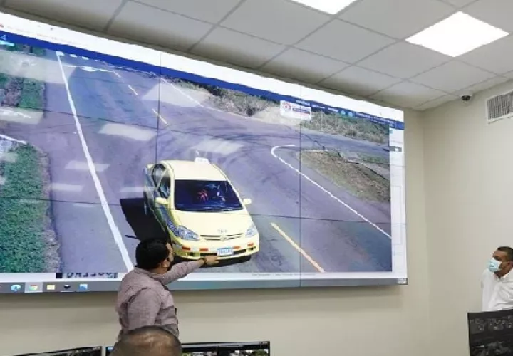 El Centro de Operaciones Municipal ha aportado a los organismos de investigación videos que han permitido resolver muchos casos de robo, hurtos y hasta homicidios. Foto. José Vásquez