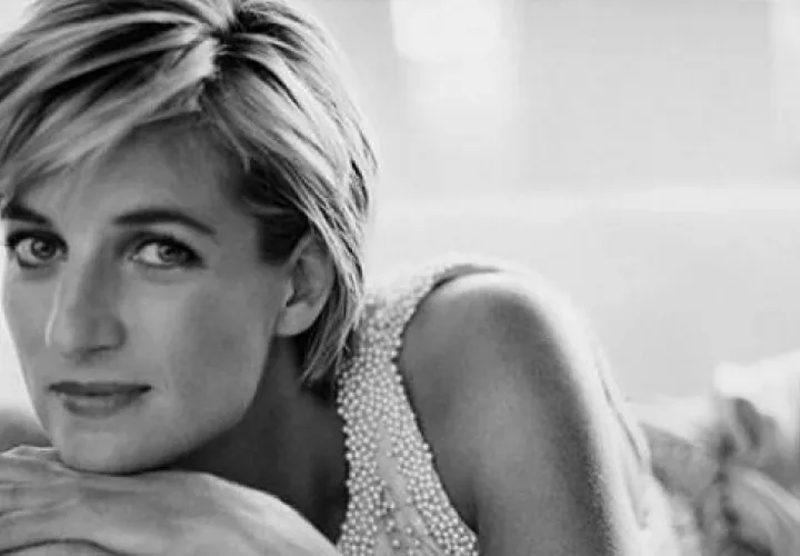 Hoy, 31 de agosto, se cumplen 25 años de la muerte de la princesa Diana en un accidente de tránsito.