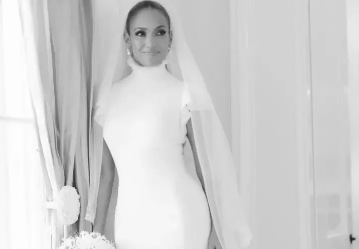 Un impresionante vestido. Foto: Instagram