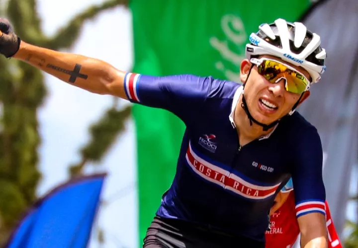 Kevin Rivera se llevó la cuarta etapa. Foto:Fepaci