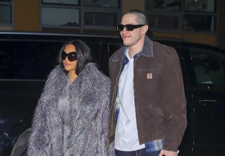 Kim Kardashian y Pete Davidson. Foto: EFE/Archivo