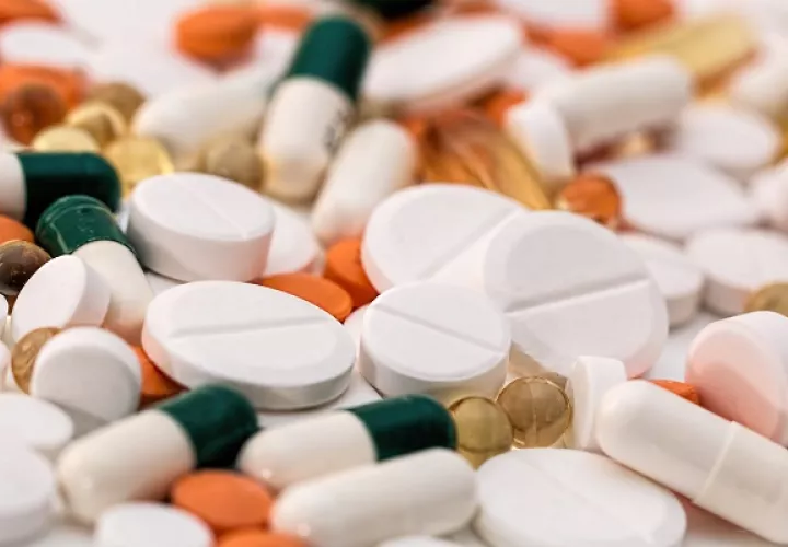 La lista incluye medicamentos para  patologías como la hipertensión arterial y diabetes. Foto. Pexels