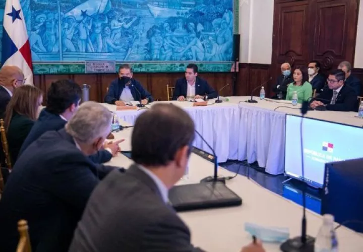 La Mesa Técnica de Medicamentos presentó las recomendaciones. Cortesía