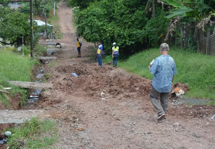 Los alcaldes de la provincia de Panamá Oeste enfatizaron que mientras no exista una real descentralización, otras competencias que deben ser traspasadas a los municipios seguirán postergando. Foto. Eric Montenegro