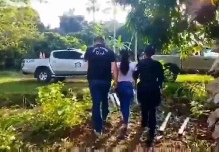 La aprehensión de la mujer se realizó en el sector de San Antonio, Corregimiento de Barrio Balboa, en el distrito de La Chorrera, provincia de Panamá Oeste.