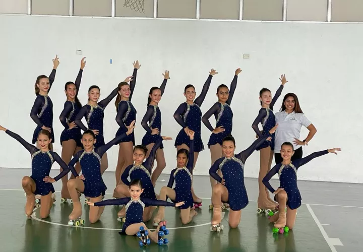 Las patinadoras, Valeria Corcione, Camila García de Paredes, Valeria Lacharme, Gabriela Paz, Galit Pinzón, Guadalupe Quiróz, Andrea Rojas Pardini, Bábara Royo y Gabriela Sossa, serán las representantes panameñas. Foto: Cortesía