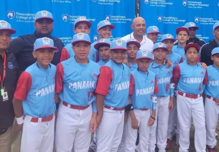 Panamá enfrenta hoy a Curazao. Foto:@franquiciaaguadulce