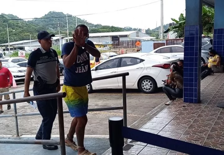 La captura del presunto homicida se realizó en el corregimiento de Puerto Caimito, en donde fue allanada la casa en la que se mantuvo ocultó durante los últimos meses. Foto. Eric Montenegro