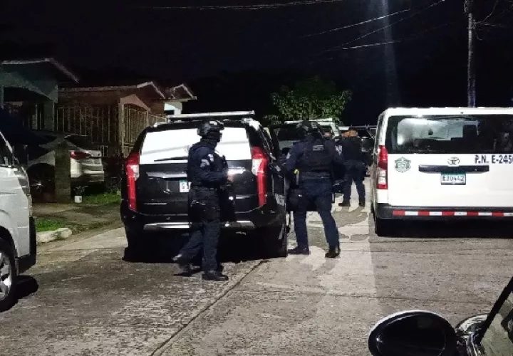 Para este operativo fueron desplegadas varias unidades de las Fuerzas Especiales de la Policía Nacional. Foto. Eric Montenegro