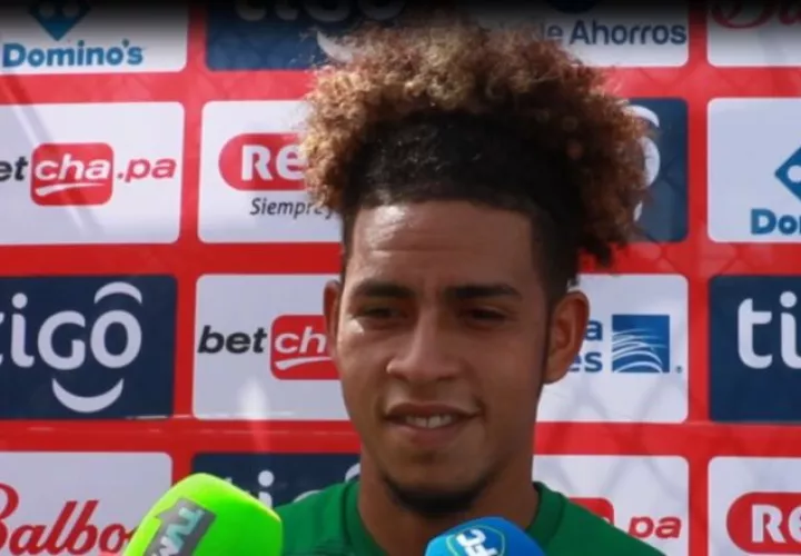 Michael Casazola en el inicio de los microciclos.