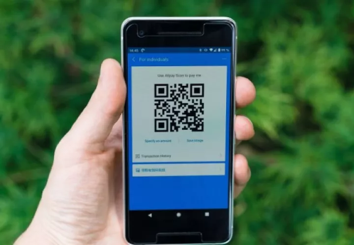 Cada imagen de un QR encierra un conjunto de caracteres codificados.
