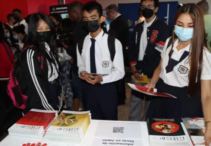 La actividad va dirigida estudiantes de undécimo y duodécimo grados de los colegios oficiales y particulares del país. Foto: Cortesía Meduca