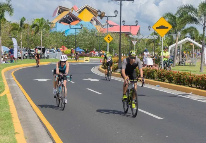El año pasado se volvió a realizar el Ironman 70.3 en Panamá y tuvo como escenario la Calzada de Amador. Cortesía