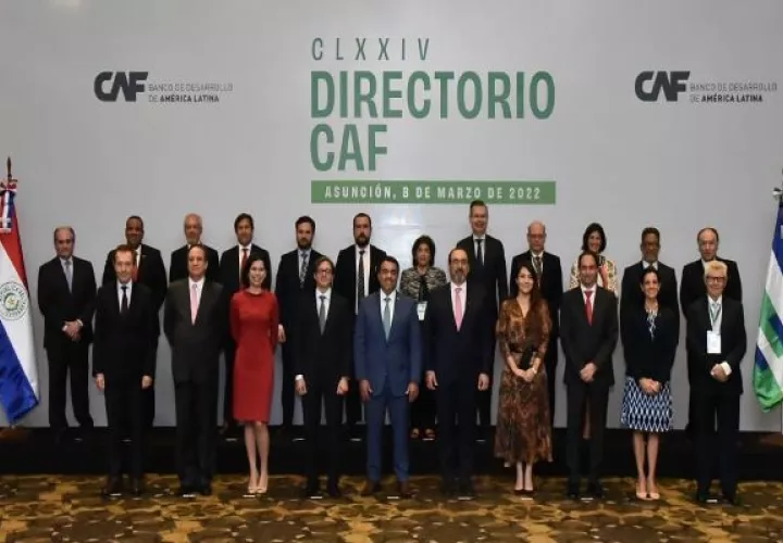 Esta nueva calificación permitirá a CAF tener respuestas más contundentes ante el compromiso adquirido de convertirse en el banco verde . Foto: Cortesía CAF