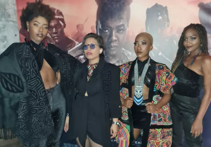 La diseñadora Jochebec Arjona se inspiró en la película 'La Mujer Rey'. Foto: Cortesía